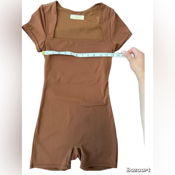 Women's Square Neck Short Sleeve Romper - Picture 4 of 8